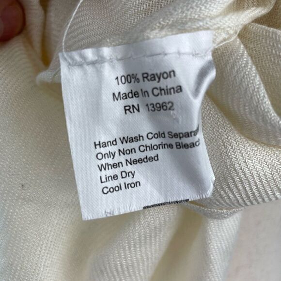 Ivory Scarf EUC  - Picture 5 of 5